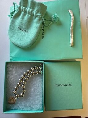 Tiffany & Co. Sterling Silver Return to Tiffany Heart Tag Bead Bracelet 8mm